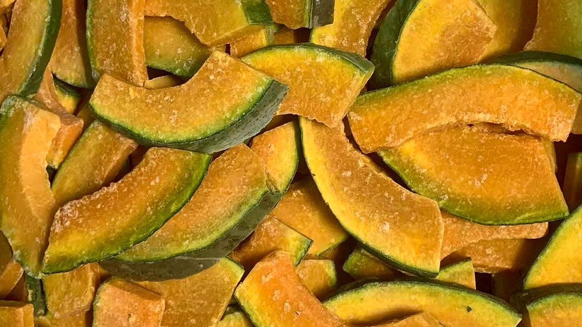 Frozen pumpkin slices